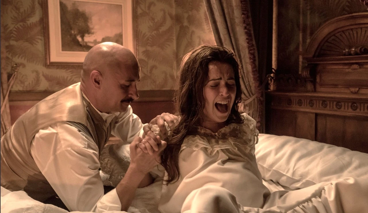 Así comienza Las hijas de la criada: Inés y Renata se ponen de parto al mismo tiempo en el pazo Espíritu Santo