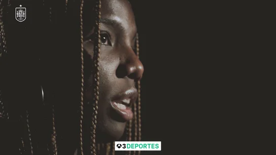 Edna Imade cumple su sueño: de llegar en patera a jugar en la selección española Edna Imade cumple su sueño: de llegar en patera a jugar en la selección española