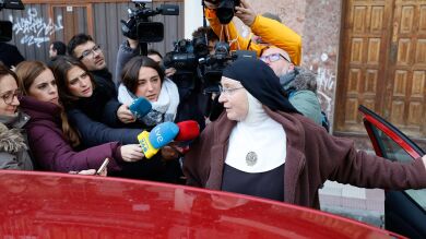 En libertad provisional las dos exmonjas de Belorado detenidas por vender obras del convento