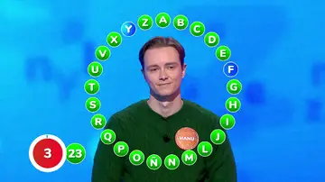 Manu asalta El Rosco: rompe el empate, se queda a dos del bote y manda a Rosa a la Silla Azul Manu asalta El Rosco: rompe el empate, se queda a dos del bote y manda a Rosa a la Silla Azul