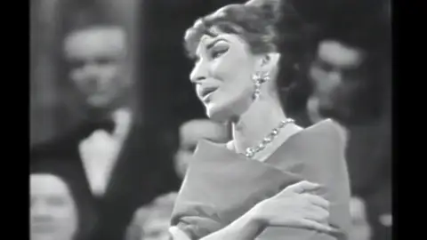 María Callas Efemérides de hoy 2 de diciembre de 2025: ¿Qué pasó el 2 de diciembre?