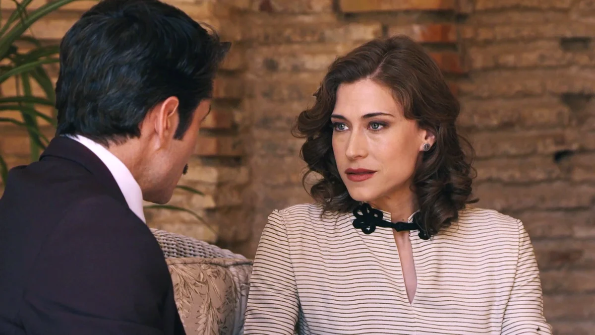 Avance del próximo capítulo de Sueños de libertad: Marta, confundida, empieza a dudar si Cloe siente algo por ella.