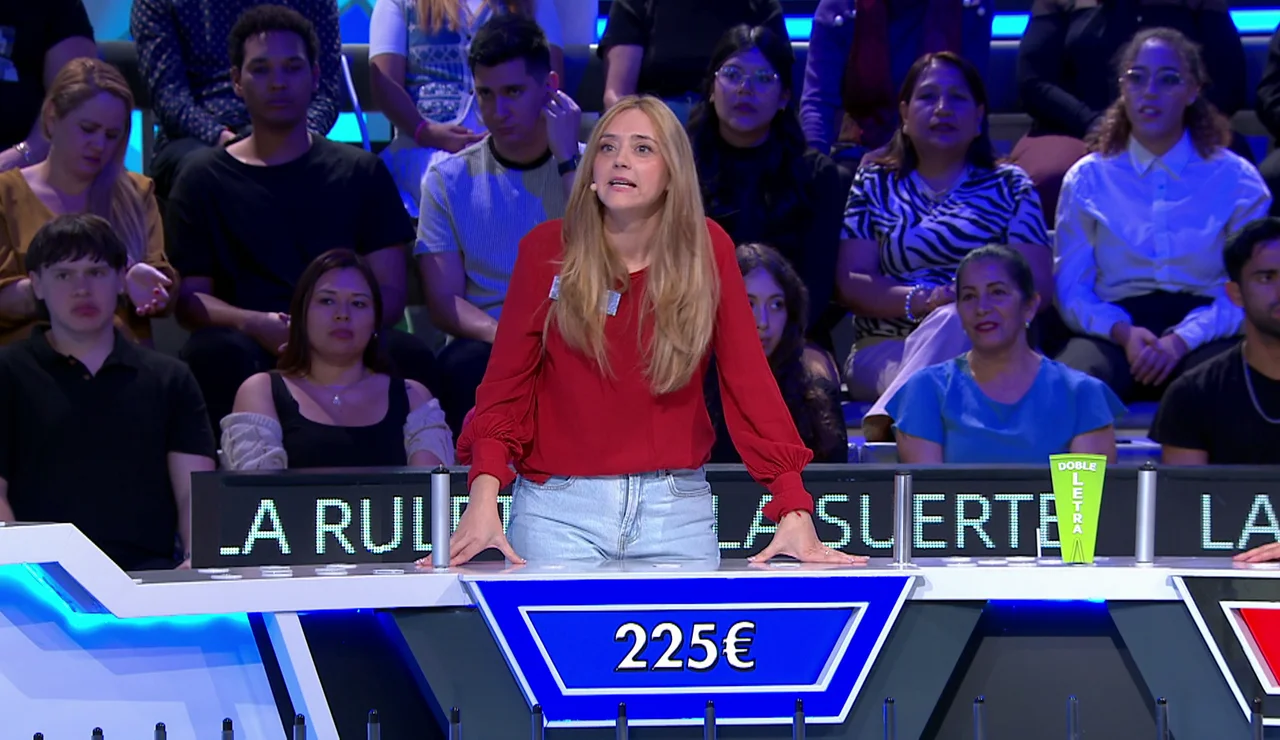 Un momento de nervios deja a Toñi sin resolver el panel