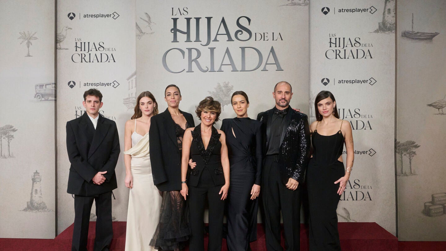 Grupo de Las hijas de la criada