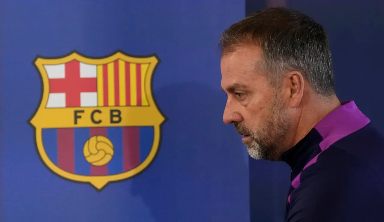 Hansi Flick en la ciudad deportiva Joan Gamper