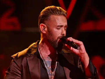 ¡Menudo arte! El Gato CHP incendia el plató de La Voz con Camarón ¡Menudo arte! El Gato CHP incendia el plató de La Voz con Camarón