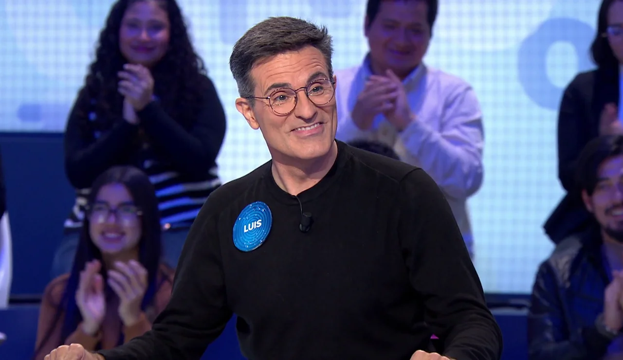 Luis Larrodera se luce en Pasapalabra: resuelve él solo las Palabras Cruzadas y deja a todos sorprendidos