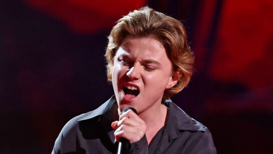 &iexcl;Espectacular! Ferran arrasa con su interpretaci&oacute;n de &lsquo;Listen&rsquo; en el escenario de La Voz
