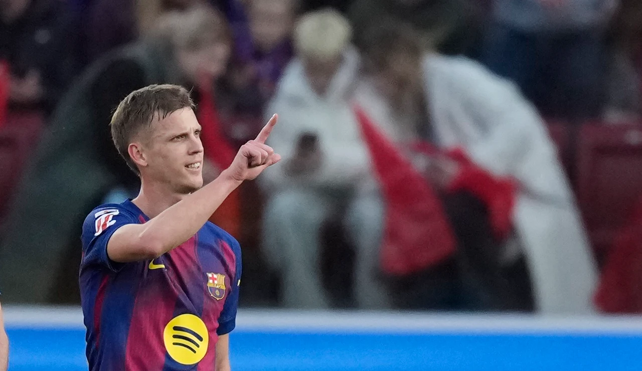 Dani Olmo durante el Barça-Alavés