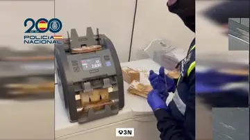 La Policía desmantela una célula "hawalla" que actuaba como banca clandestina del narcotráfico internacional La Policía desmantela una célula "hawalla" que actuaba como banca clandestina del narcotráfico internacional