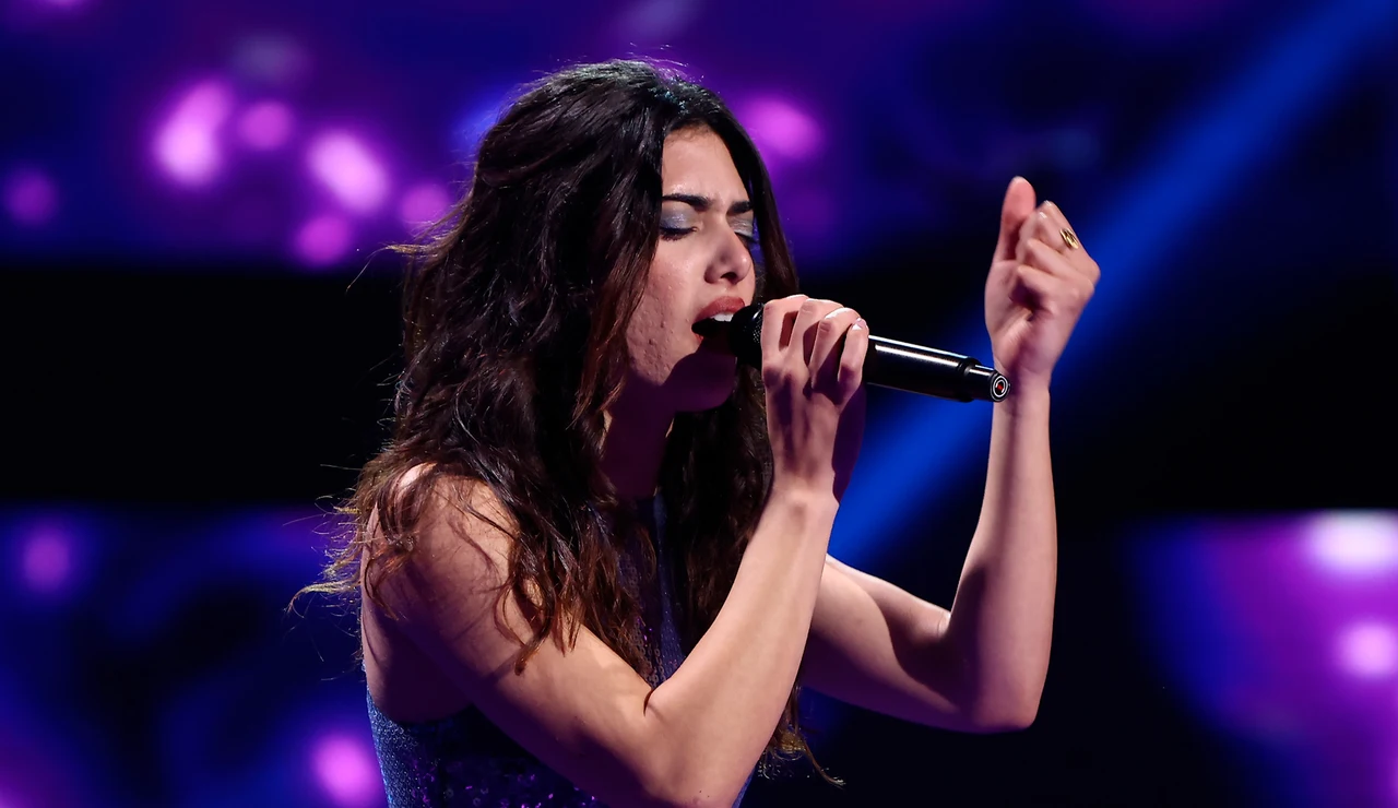 Diva vuelve a enamorar en La Voz con su fado en la primera Semifinal