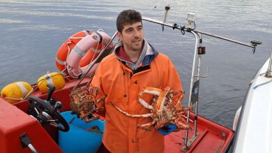 Menos producto, mayores costes y sin relevo: diciembre ya no salva al sector del mar