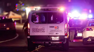 Imagen de una furgoneta de criminalística Imagen de una furgoneta de criminalística