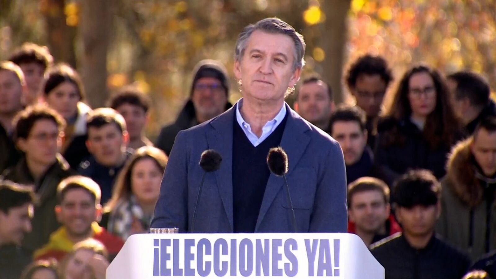 Feijóo exige elecciones en la manifestación del PP bajo el lema '¿Mafia o democracia?': 