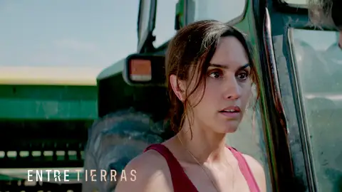 Megan Montaner en Entre Tierras Megan Montaner en Entre Tierras