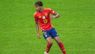Lamine Yamal durante un partido con la Selecci&oacute;n Espa&ntilde;ola