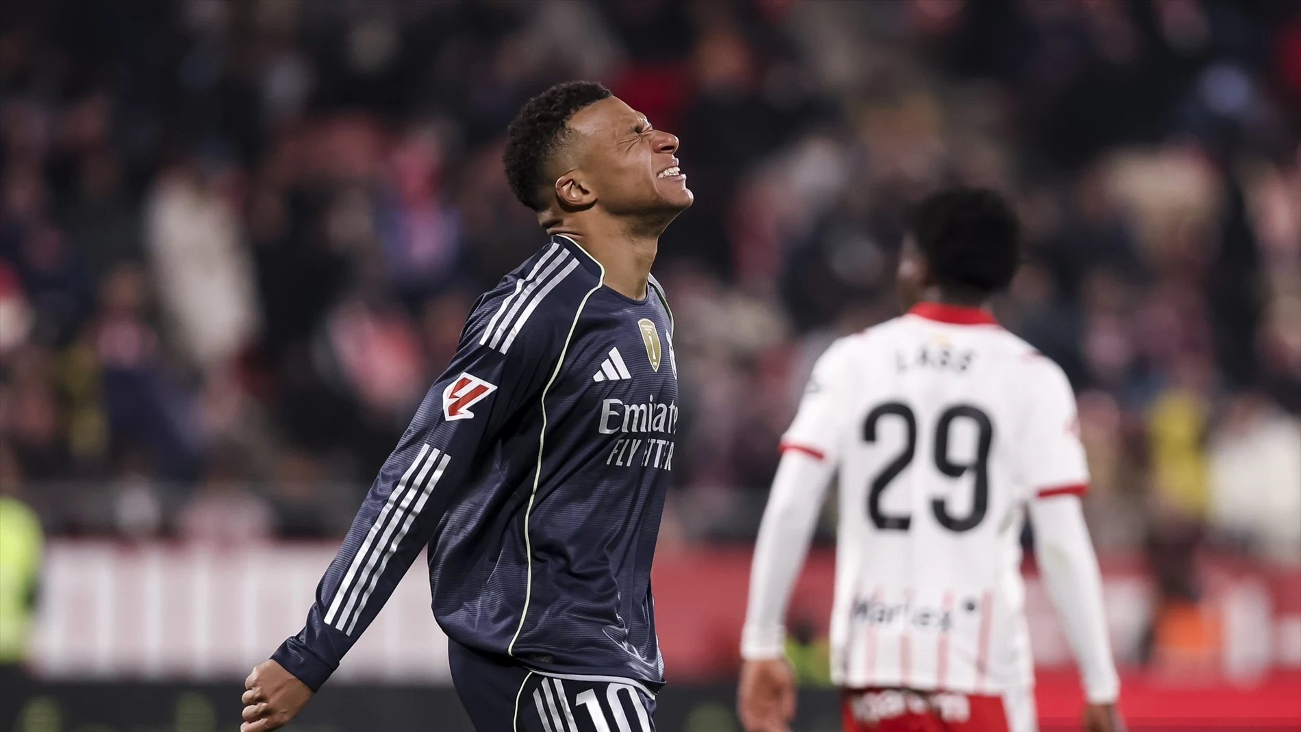 Mbappé durante el partido de Liga entre Girona y Real Madrid Mbappé durante el partido de Liga entre Girona y Real Madrid