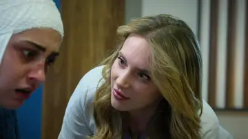 Seren descubre que está casada con Uras y entra en shock: “¿Por qué me casé contigo?” Seren descubre que está casada con Uras y entra en shock: “¿Por qué me casé contigo?”