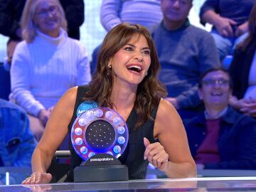 El viaje a la infancia de María José Suárez: victoria en La Pista… ¡y perreo de Roberto Leal!