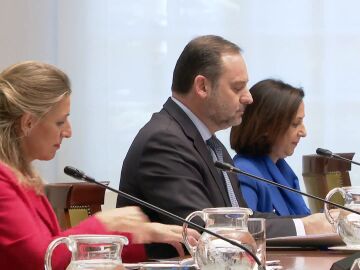 Uno de los hijos de Ábalos: "Cerdán le ofreció un cheque en blanco a mi padre en nombre del presidente"