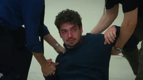 Seren comienza su venganza tras recordarlo todo: Uras y Maral pagan el precio de la traición Seren comienza su venganza tras recordarlo todo: Uras y Maral pagan el precio de la traición