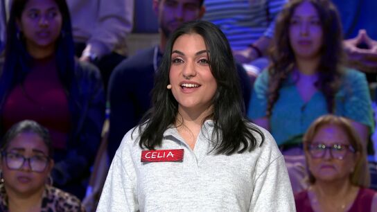 Celia sorprende con su voz en La ruleta de la suerte