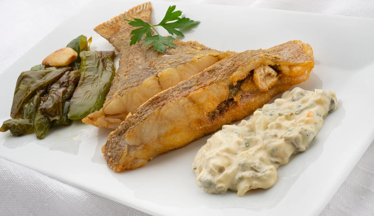 Receta fácil de Karlos Arguiñano: gallo frito con salsa tártara