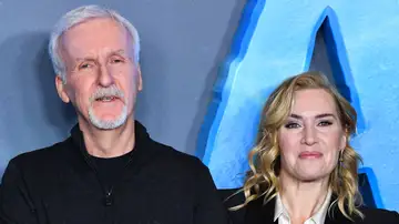James Cameron y Kate Winslet James Cameron y Kate Winslet