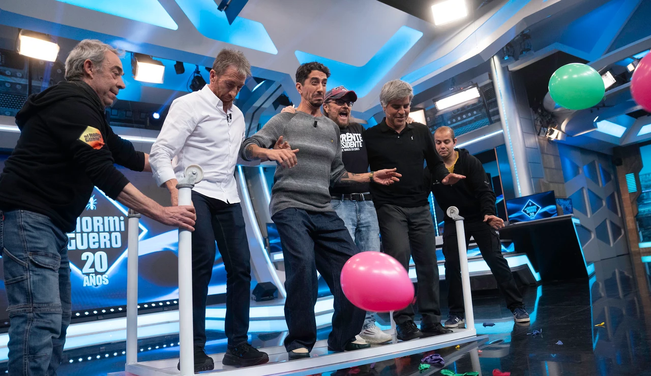 ¿Globos indestructibles? Marron sorprende a Santiago Segura y Ernesto Sevilla con un "juego de presiones"