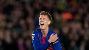 Dani Olmo se duele tras su gol al Atl&eacute;tico