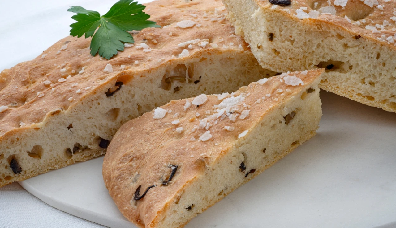 Arguiñano: receta casera de pan de aceite de oliva con aceitunas