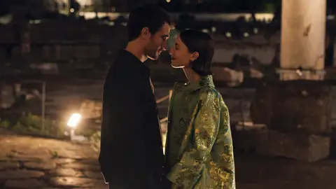 Emily in Paris 5 Emily in Paris 5