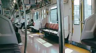 El interior de un tren El interior de un tren