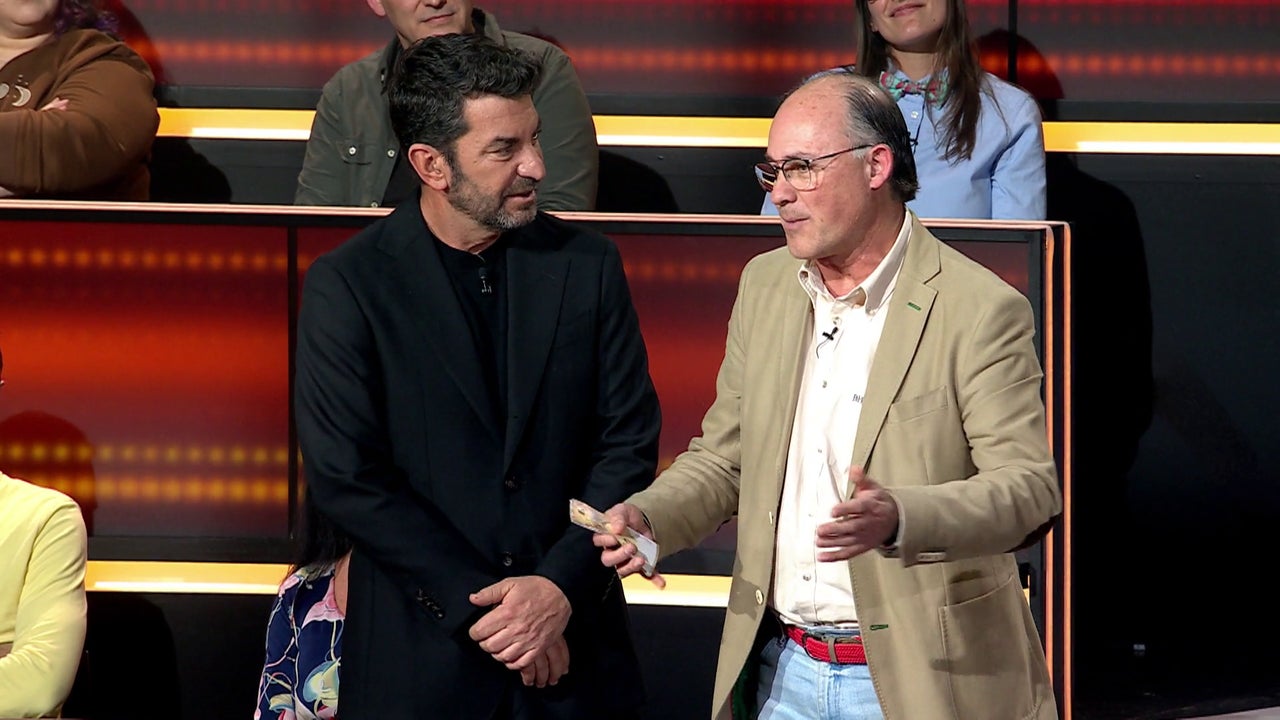 Arturo Valls, impresionado con Clemente, el concursante ilusionista Arturo Valls, impresionado con Clemente, el concursante ilusionista