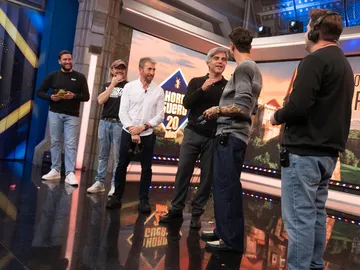 Así 'hablan' rumano Santiago Segura y Ernesto Sevilla: ¡un teléfono tan escacharrado como hilarante! Así 'hablan' rumano Santiago Segura y Ernesto Sevilla: ¡un teléfono tan escacharrado como hilarante!