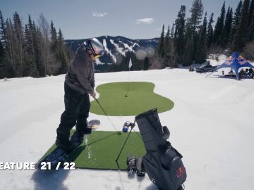 Sébastien Toutant convierte la montaña en una gincana de nieve: 22 obstáculos, diez deportes y una sola toma