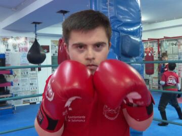 Sergio Ramajo se proclama campeón de España de kickboxing inclusivo