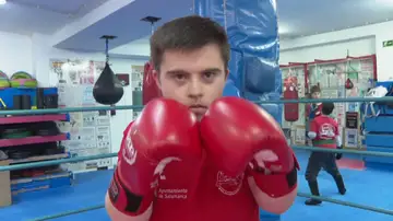 Sergio Ramajo se proclama campeón de España de kickboxing inclusivo Sergio Ramajo se proclama campeón de España de kickboxing inclusivo