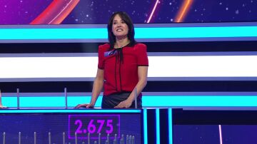 Concursante de La ruleta de la suerte noche Concursante de La ruleta de la suerte noche