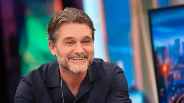 El día que Salva Reina tiró confeti a la Guardia Civil: "El hombre no sabía dónde apuntar con la linterna" El día que Salva Reina tiró confeti a la Guardia Civil: "El hombre no sabía dónde apuntar con la linterna"