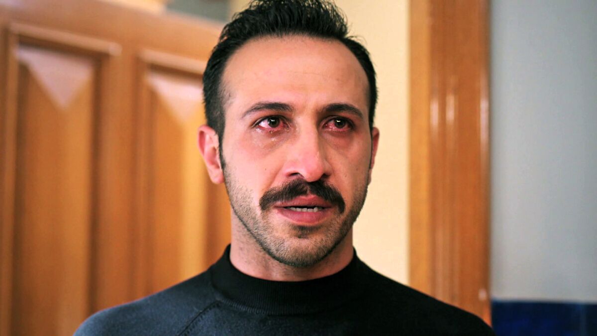 Suna estalla de celos y lo paga caro: Abidin anuncia delante de todos que  se casará con Aysel