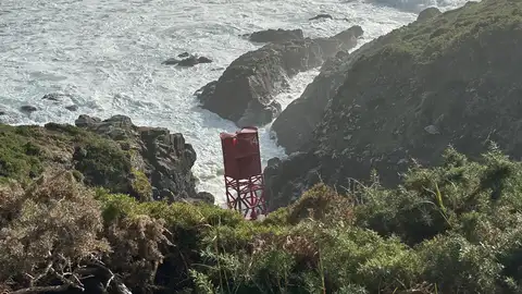 Baliza de EEUU encontrada en Galicia Baliza de EEUU encontrada en Galicia