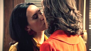 La química entre #Marloe se desata: ¡Cloe se lanza y besa a Marta! La química entre #Marloe se desata: ¡Cloe se lanza y besa a Marta!