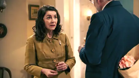 Avance del próximo capítulo de Sueños de libertad: Damián le confiesa a Digna todo lo que siente por ella Avance del próximo capítulo de Sueños de libertad: Damián le confiesa a Digna todo lo que siente por ella