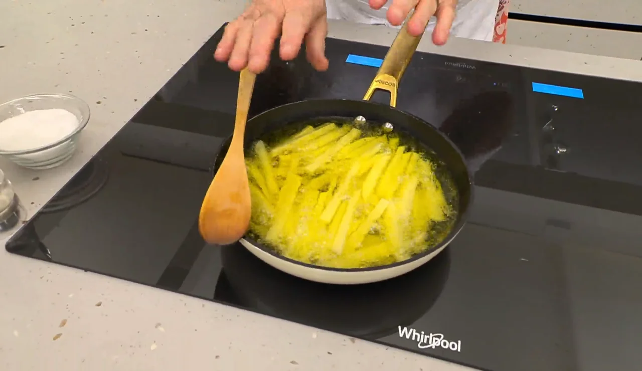 El truco de las patatas de Karlos Arguiñano: "Estos consejos parecen tontos pero son muy eficaces"
