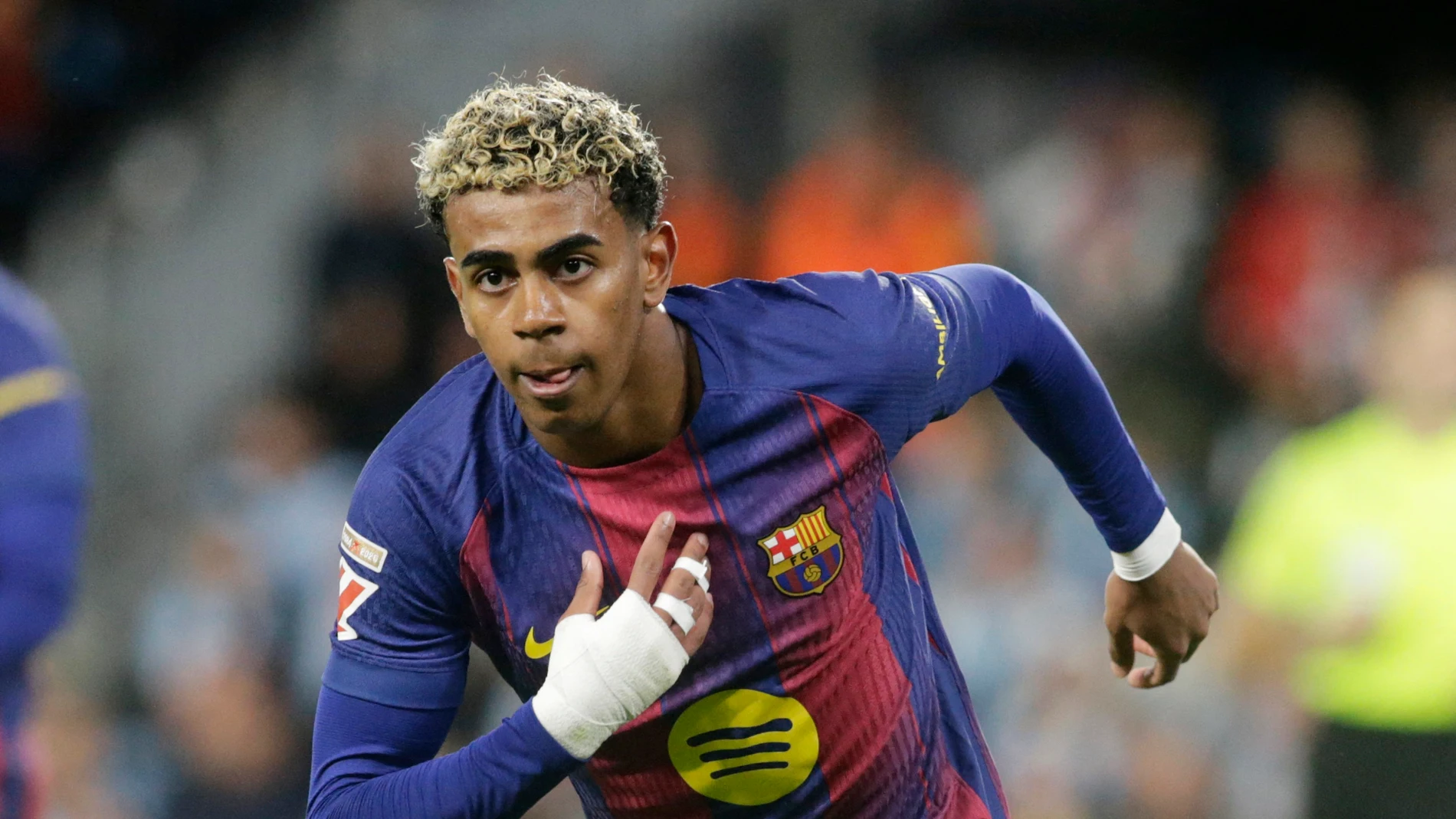 Lamine Yamal en un partido con el Barcelona Lamine Yamal en un partido con el Barcelona