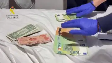 Estafados por gurús espirituales Estafados por gurús espirituales