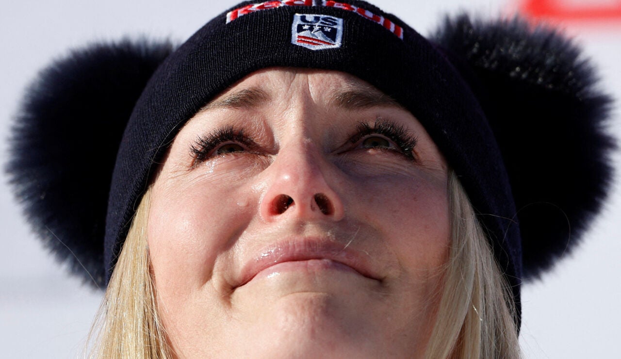 La emoci&oacute;n de Lindsey Vonn tras hacer historia en St. Moritz