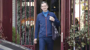 Iñaki Urdangarin a la salida del Centro Hogar Don Orione. Iñaki Urdangarin a la salida del Centro Hogar Don Orione.