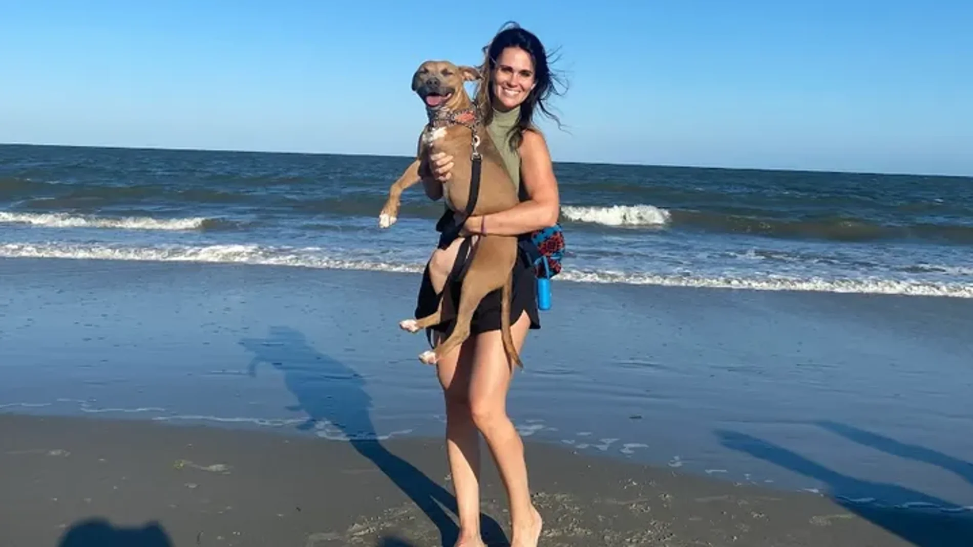 Un hombre rocía con ácido a una mujer que cuidaba a personas sin hogar mientras paseaba por un parque Un hombre rocía con ácido a una mujer que cuidaba a personas sin hogar mientras paseaba por un parque